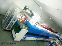 全自動壓花機有什麽特點吸引客戶的呢？